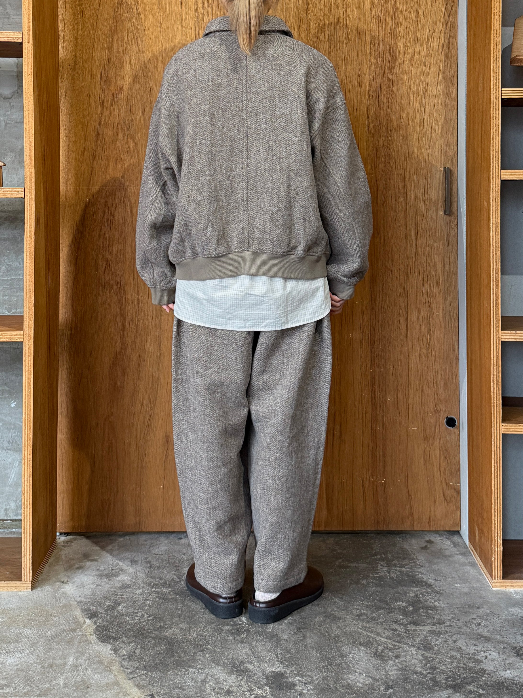 TISSU / オリジナルウールヘリンボン バルーンPT（ベージュヘリンボン）