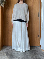 suzuki takayuki / knitted cape（beige）