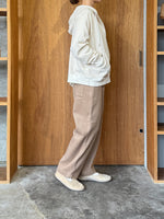 TISSU / カシミヤビーバー タックストレートPT（モカ）