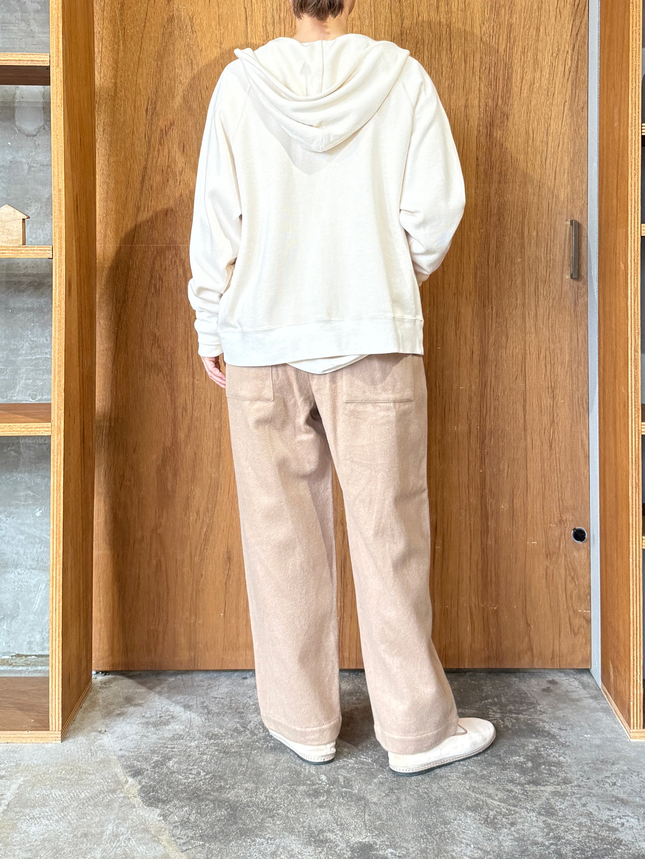 TISSU / カシミヤビーバー タックストレートPT（モカ）