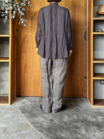 suzuki takayuki / pin-tuck blouse（dark bronze）