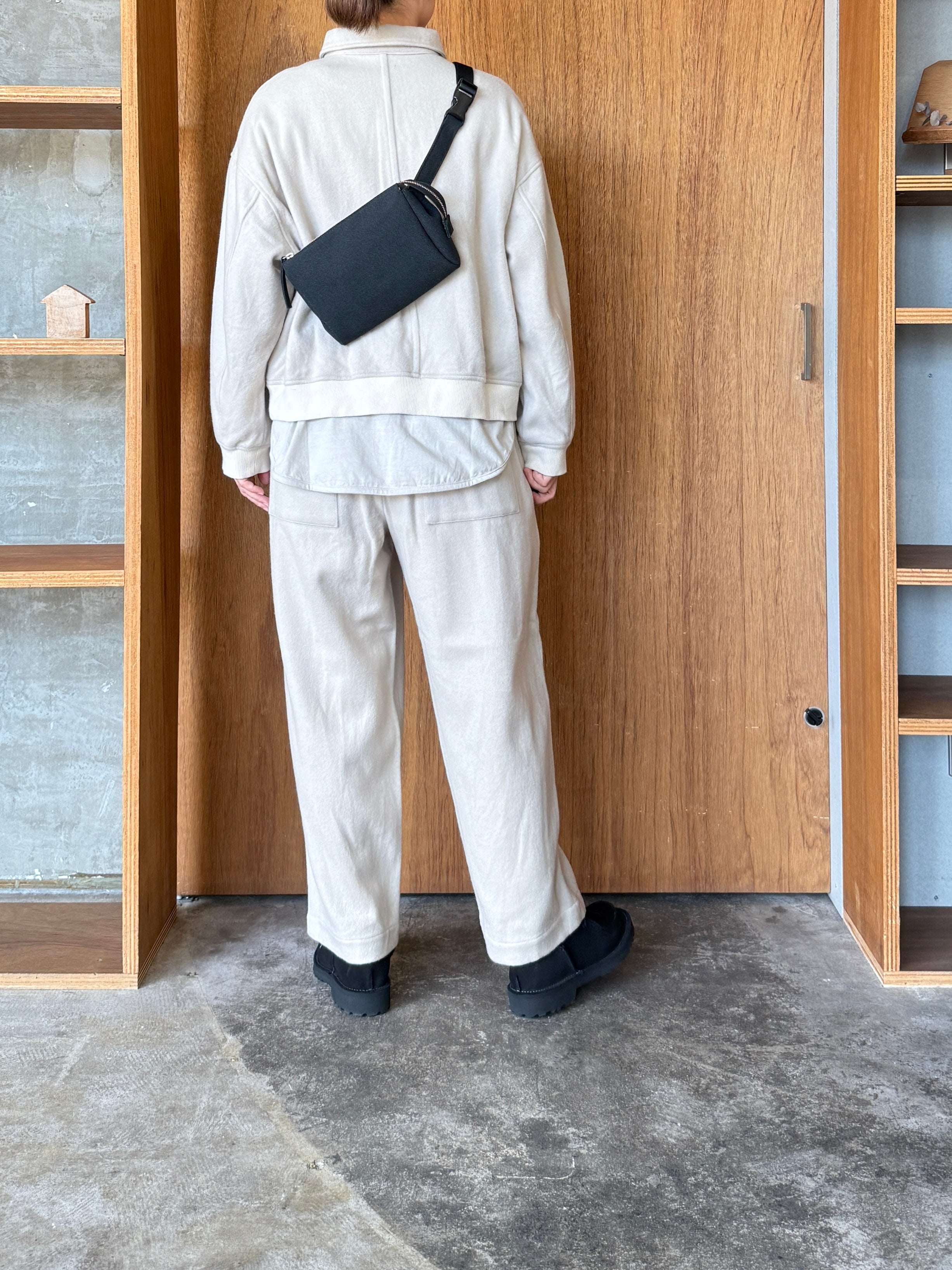 TISSU / カシミヤビーバー ハーフジップブルゾン（ベージュ）