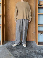 TISSU / オリジナルウールヘリンボン タックストレートPT（ベージュヘリンボン）