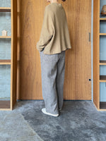 TISSU / オリジナルウールヘリンボン タックストレートPT（ベージュヘリンボン）