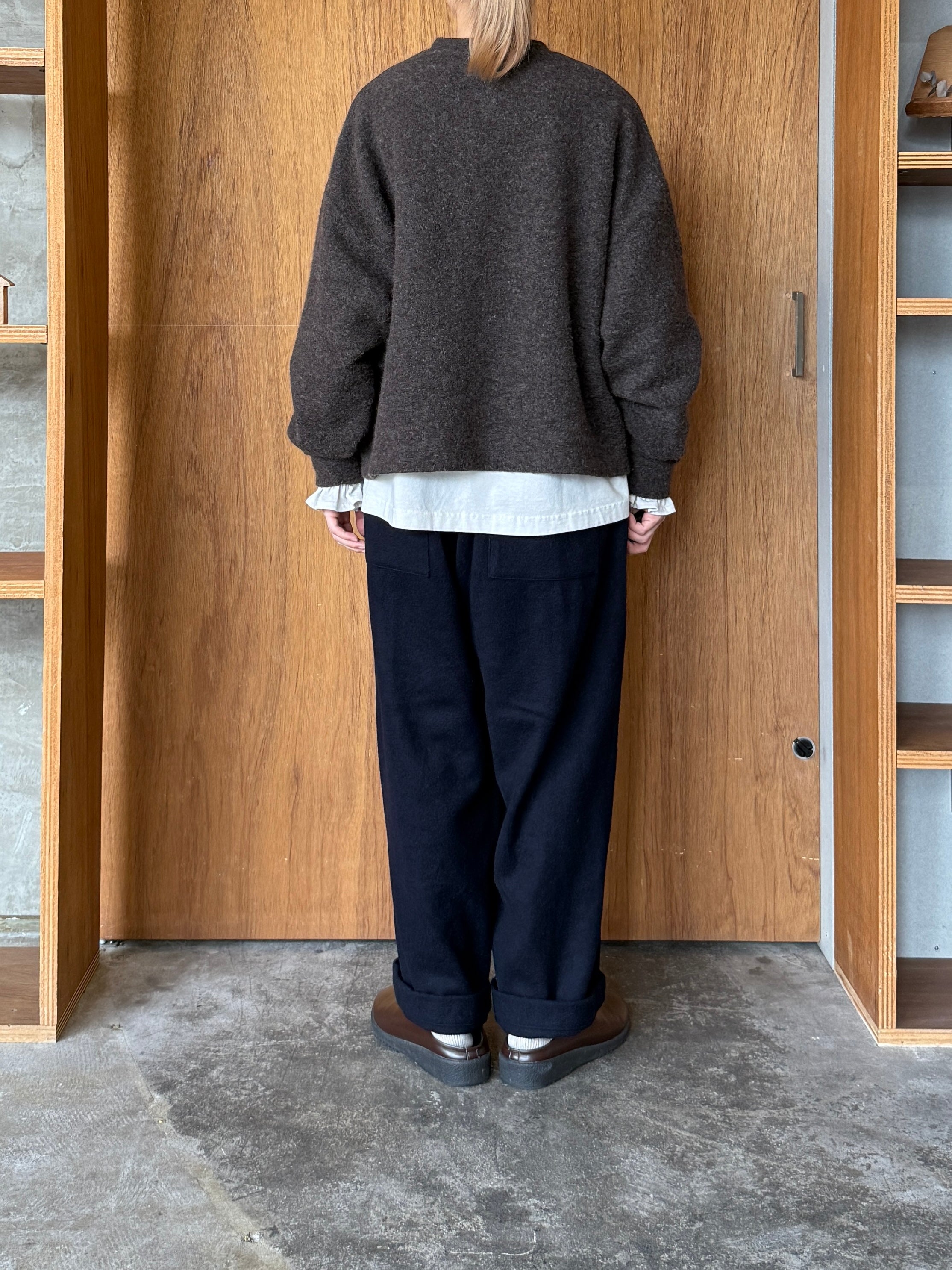 TISSU / カシミヤビーバー タックストレートPT（クロ）