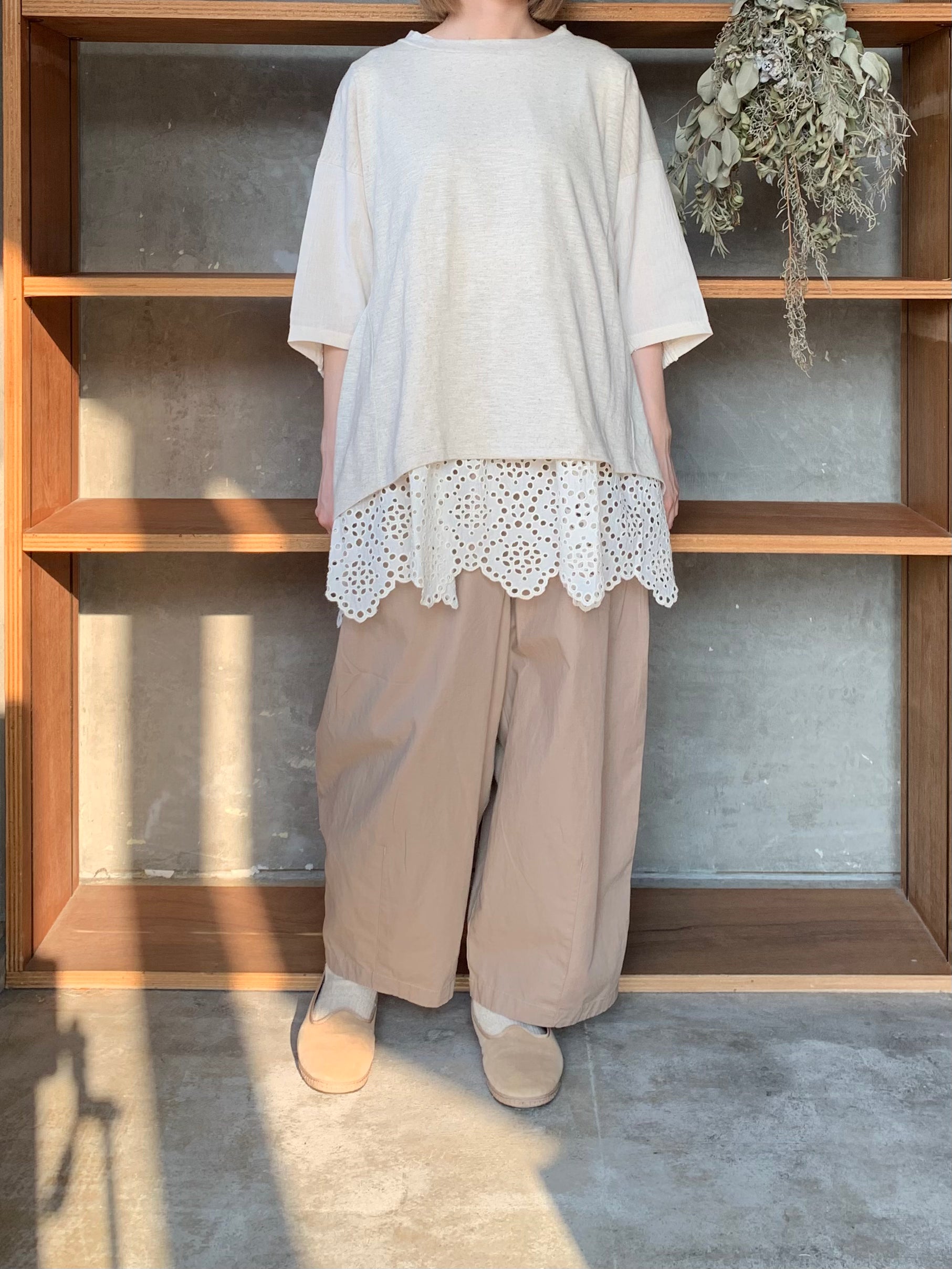 tumugu / コットンリネン天竺 × コットンリネンボイルワッシャー プルオーバー（OFF）