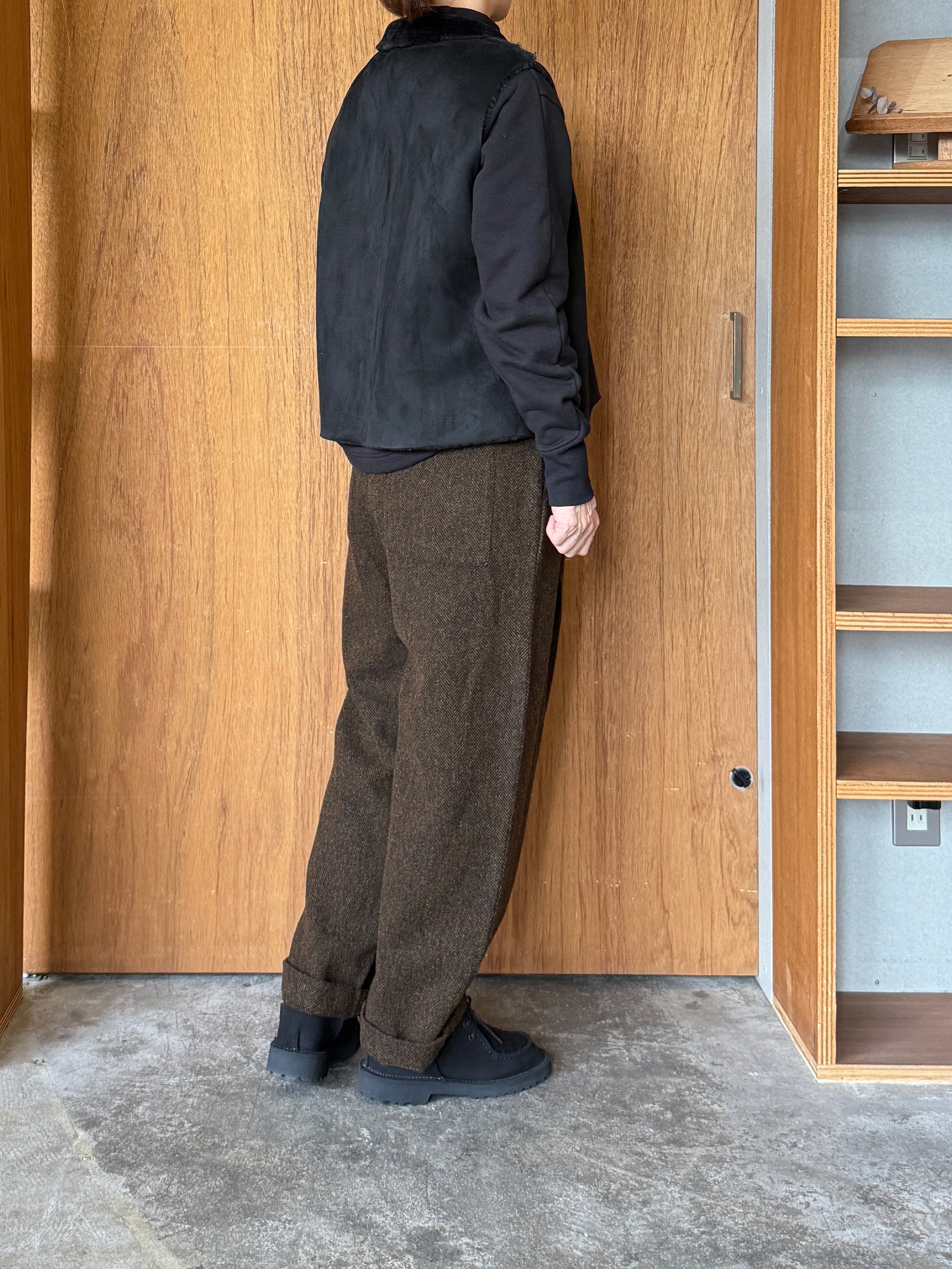 TISSU / オリジナルウールヘリンボン タックストレートPT（ブラウンヘリンボン）