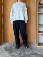 TISSU / カシミヤビーバー タックストレートPT（ネイビー）