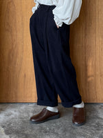 TISSU / カシミヤビーバー タックストレートPT（ネイビー）