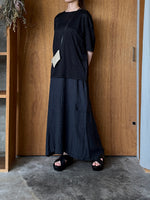 Vlas Blomme / Linen Plainstitch シルケット 後ろ切り替え 半袖プルオーバー (Black)