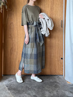 Vlas Blomme / Linen Plainstitch シルケット 後ろ切り替え 半袖プルオーバー (Olive)