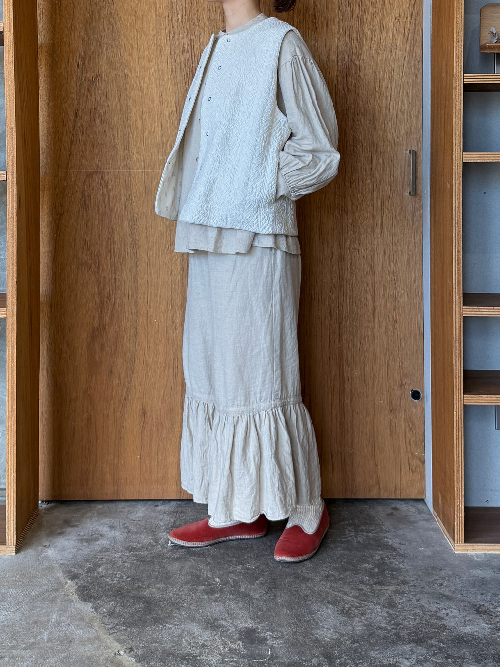 ROBE de PEAU / CAMILLE FRILL PANTS (NATURAL)