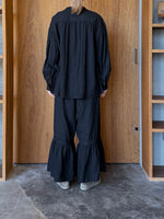 ROBE de PEAU / CAMILLE FRILL PANTS (BLACK)