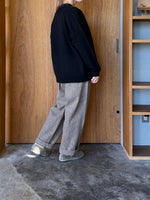 UNIVERSAL TISSU /  フレンチメリノ Vネックカーディガン（クロ）