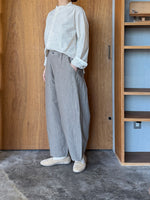 Vlas Blomme / L/C Buff ダーツパンツ(Gray)