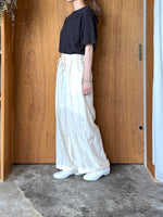 qiri / antique chain embroidery gather  pants (キナリ)