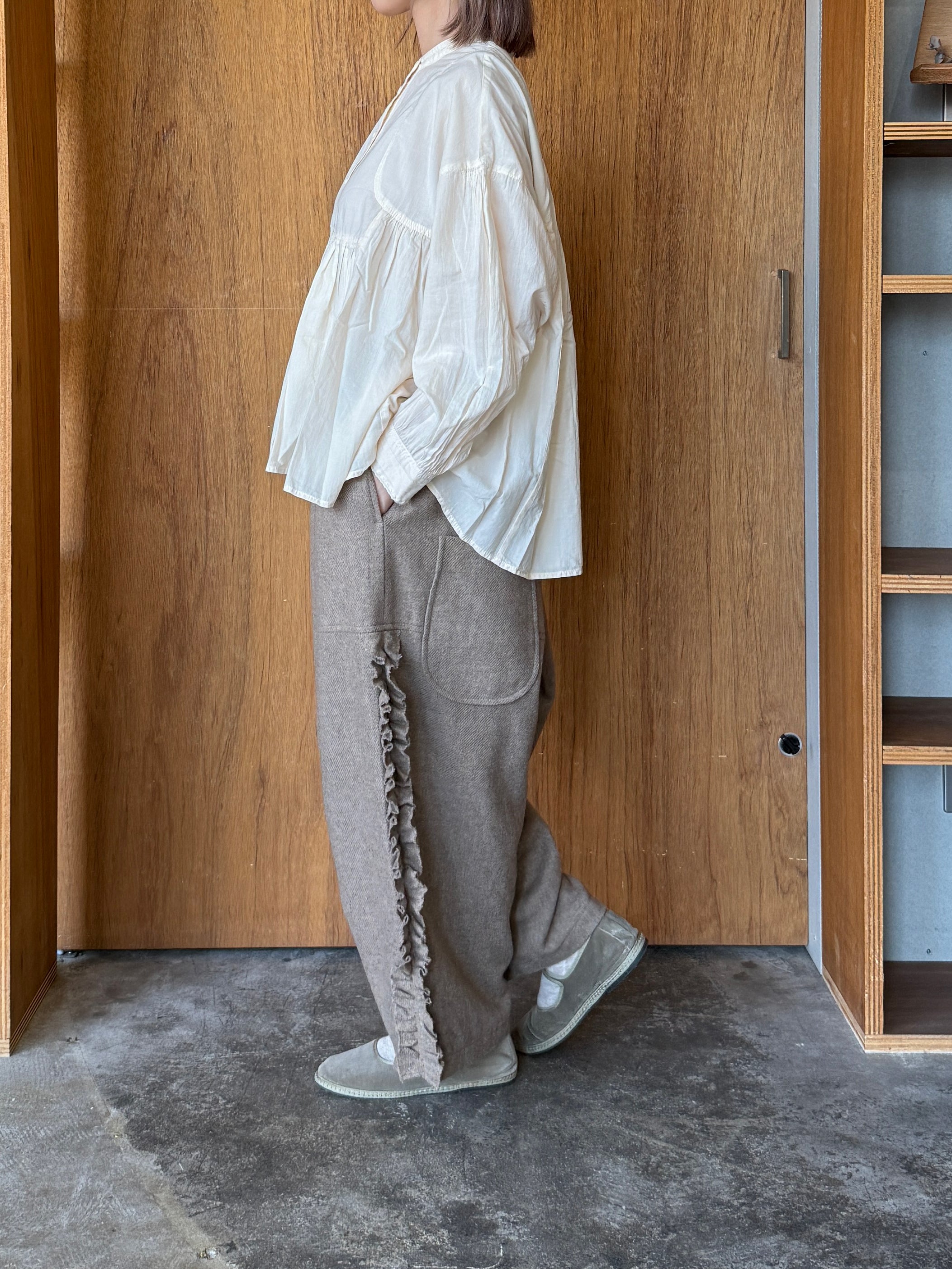 tumugu / ウールメランジ パンツ（MOCHA）