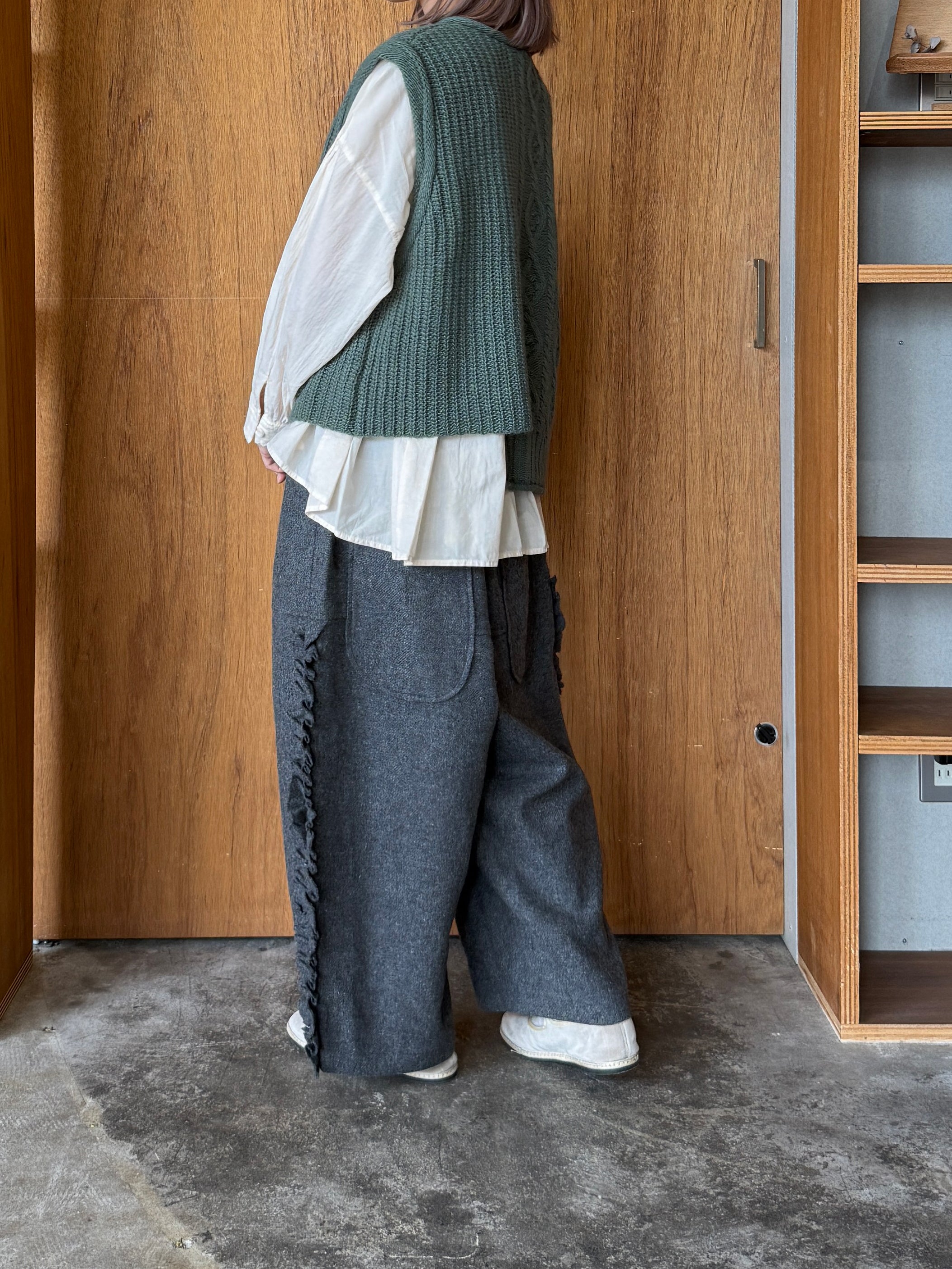 tumugu / ミックスケーブルユニット 2wayベスト（GREEN）