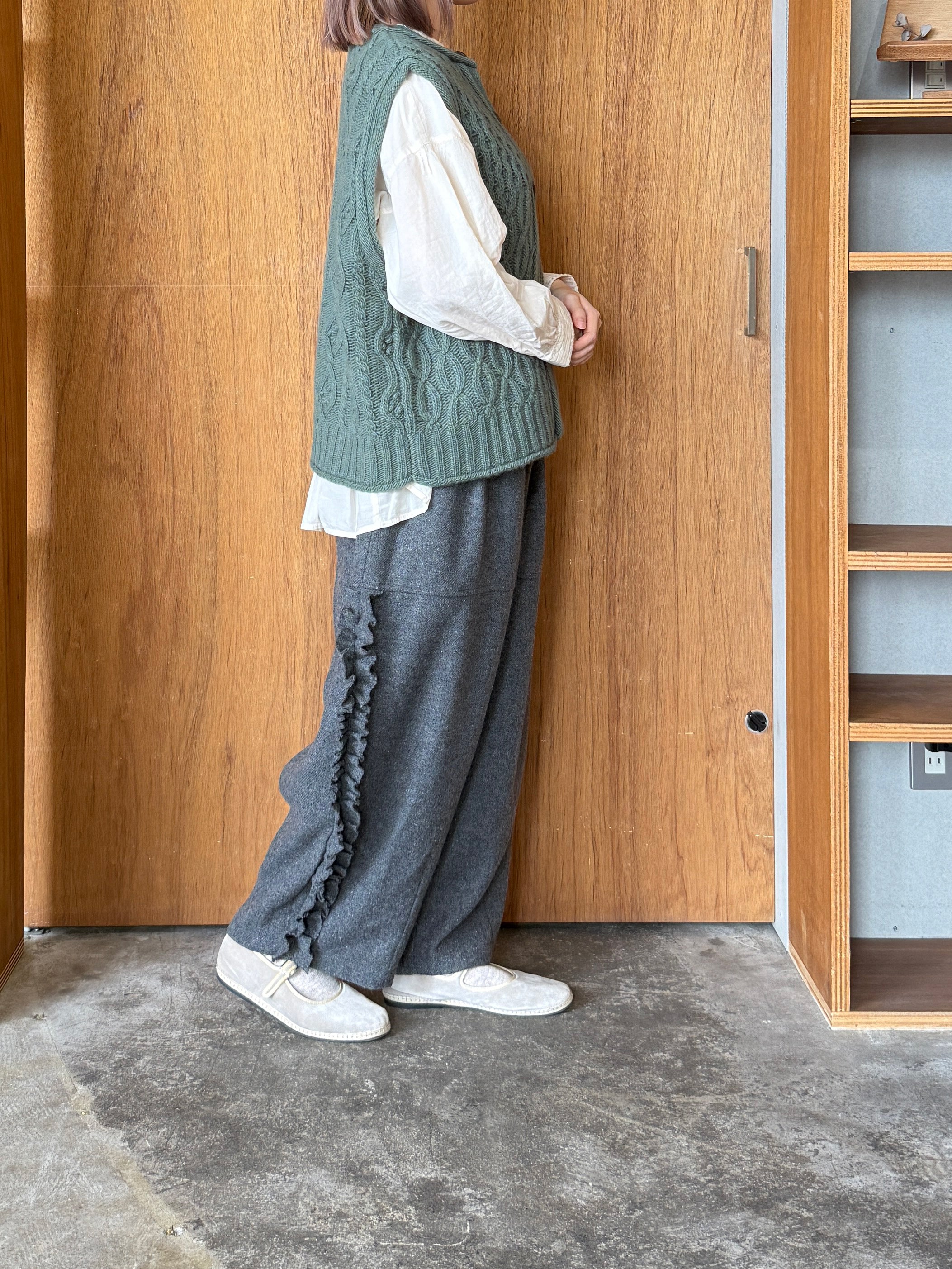 tumugu / ミックスケーブルユニット 2wayベスト（GREEN）