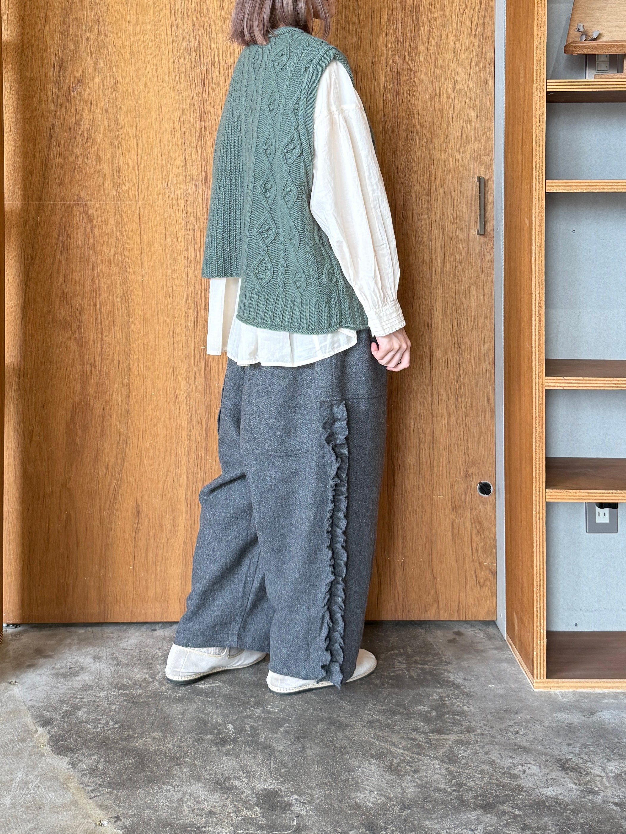 tumugu / ミックスケーブルユニット 2wayベスト（GREEN）