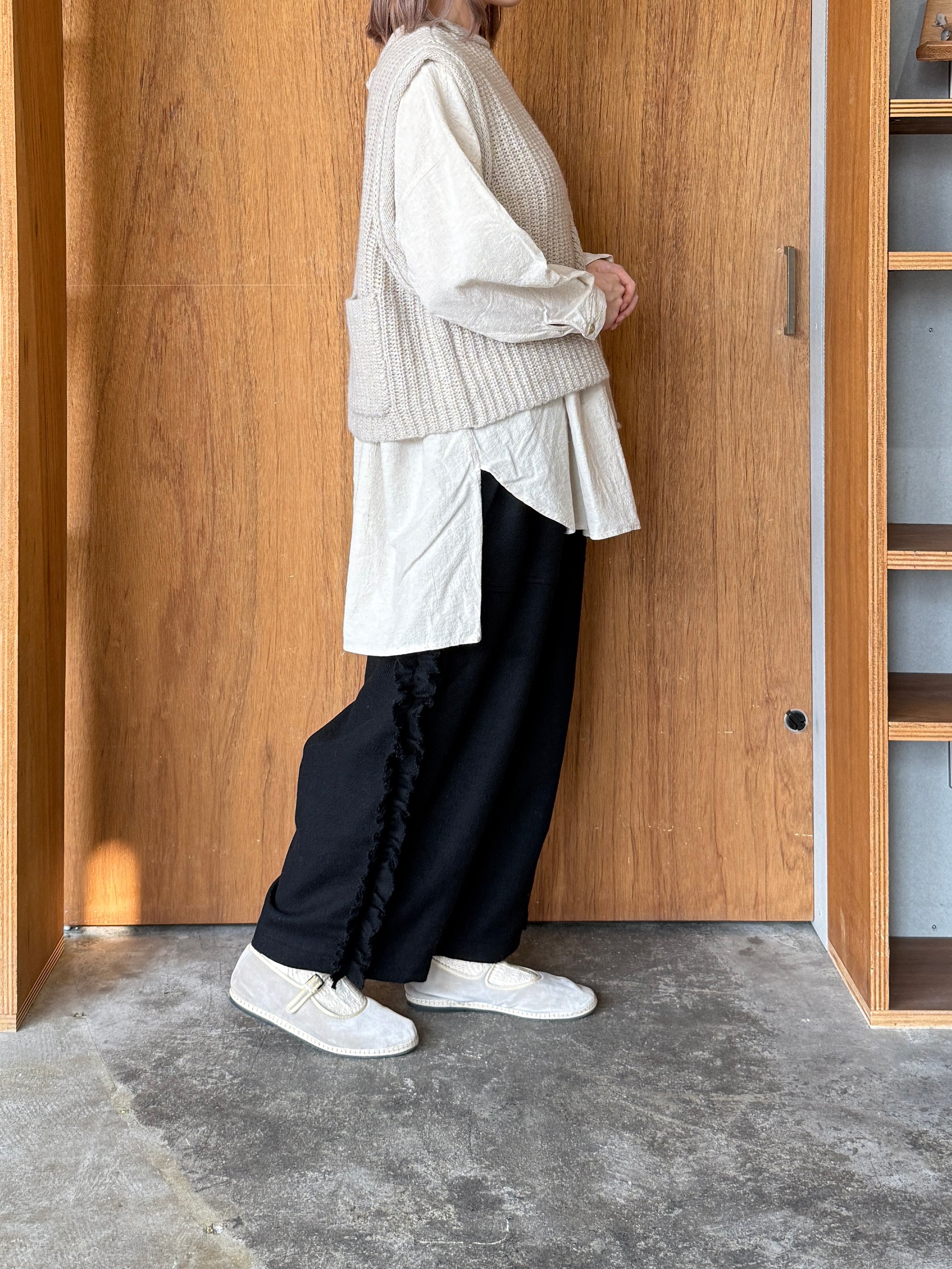 tumugu / ミックスケーブルユニット 2wayベスト（BEIGE）