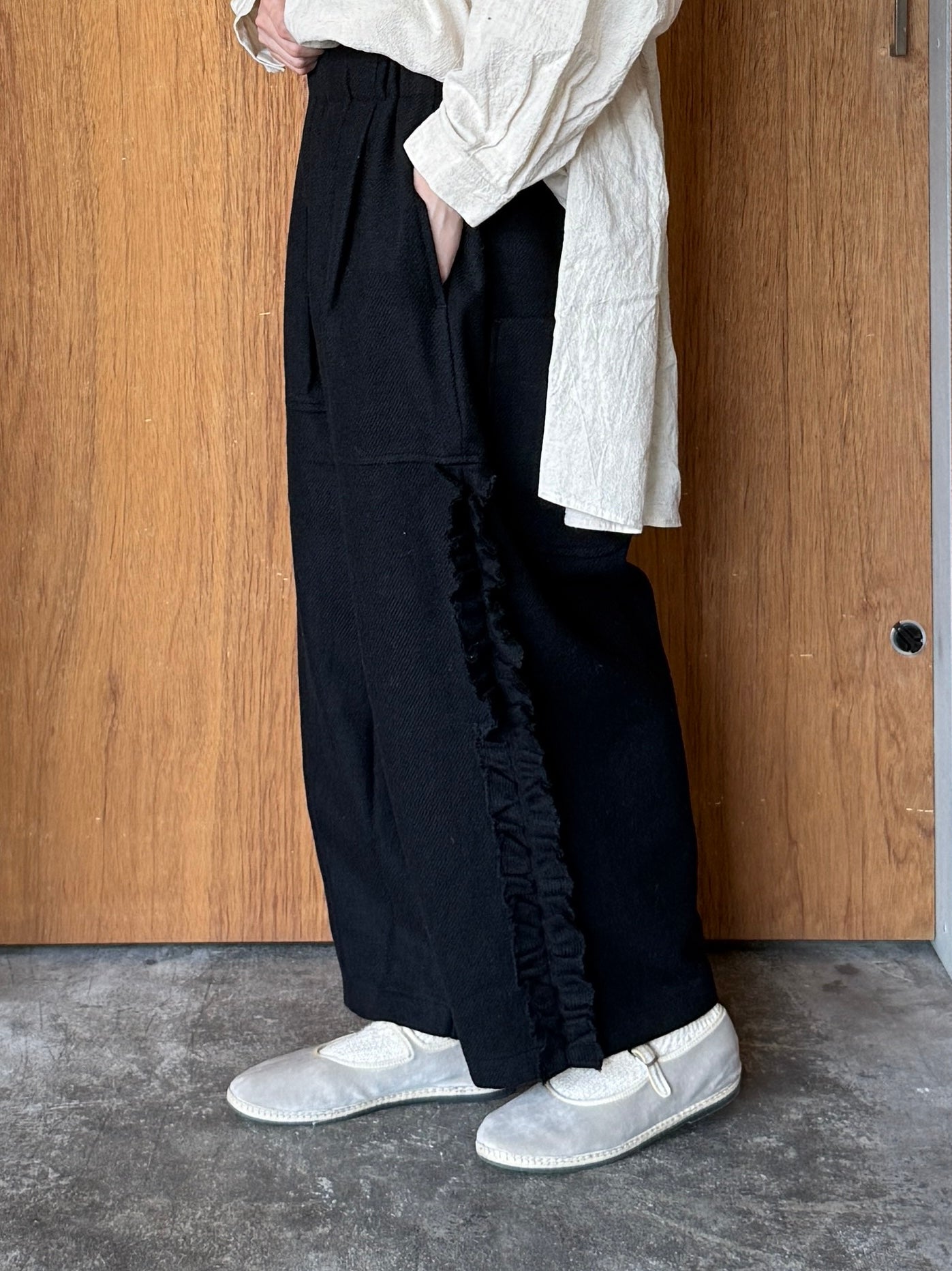 tumugu / ウールメランジ パンツ（BLACK）