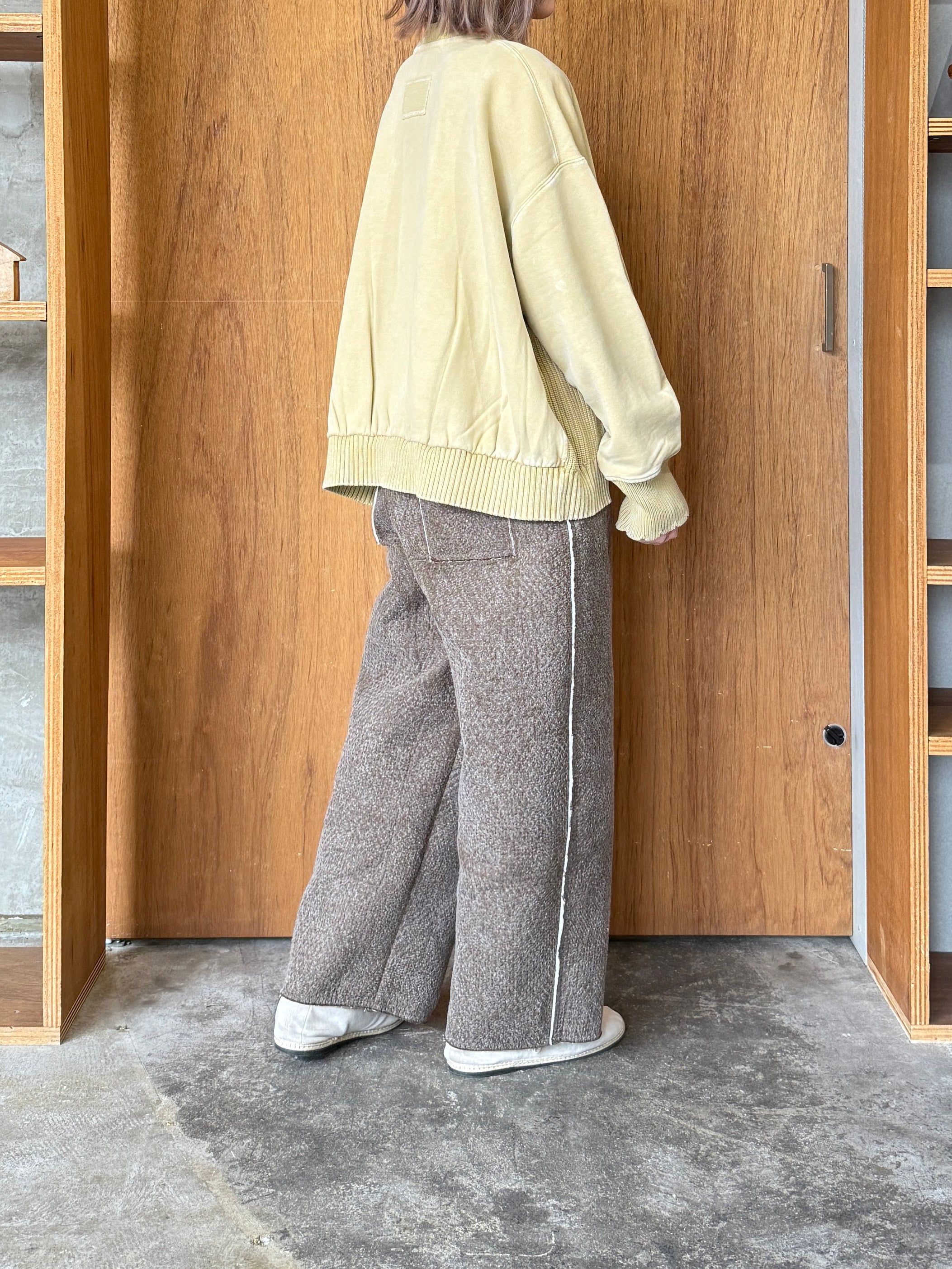 tumugu / コットン裏起毛×ニット プルオーバー（MILKY BEIGE）