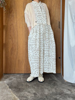 【SALE】tumugu / コットンウェービープリント オールインワン（BEIGE）