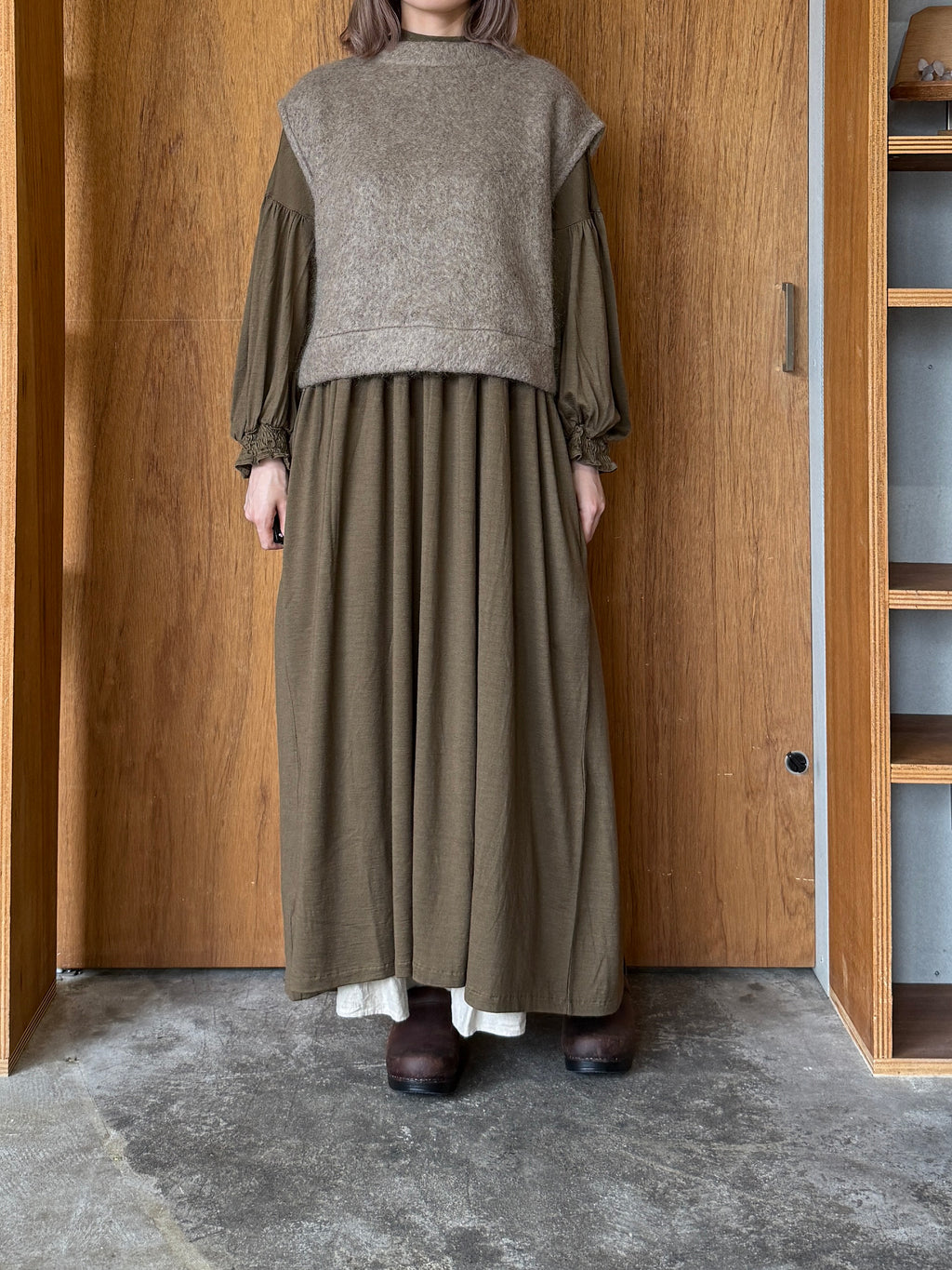 PARIS DE AOUNE /  シープヘアーモヘア ベスト（グレージュ）