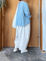 ROBE de PEAU / TUCKED BLOUSE (GRAYISH BLUE)