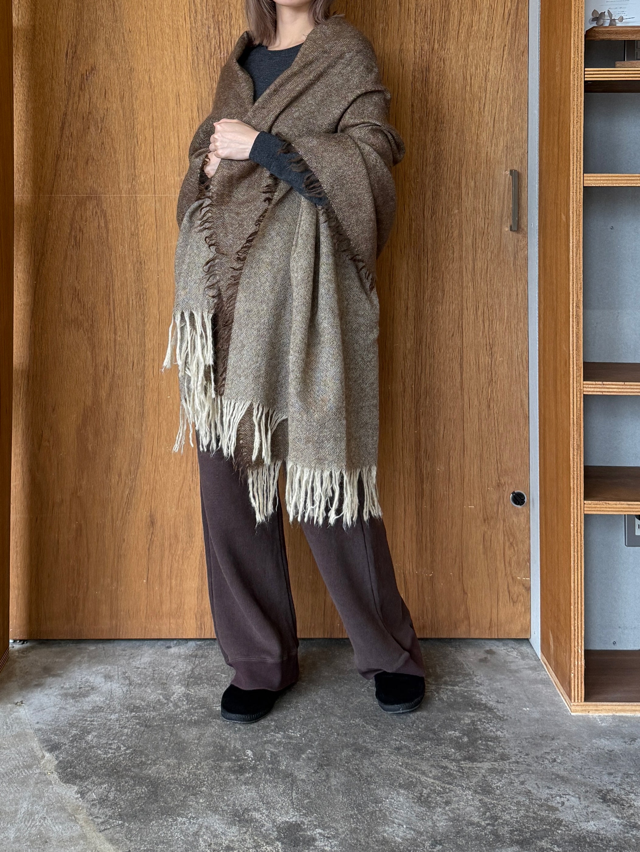 suzuki takayuki / shawl（burnt umber）