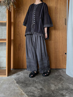 tumugu / カディコットン　ブラウス（BLACK）