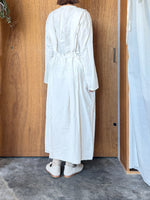 Vlas Blomme / C/L High Count カットオフジャンパースカート (Vintage White)
