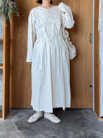 Vlas Blomme / C/L High Count カットオフジャンパースカート (Vintage White)