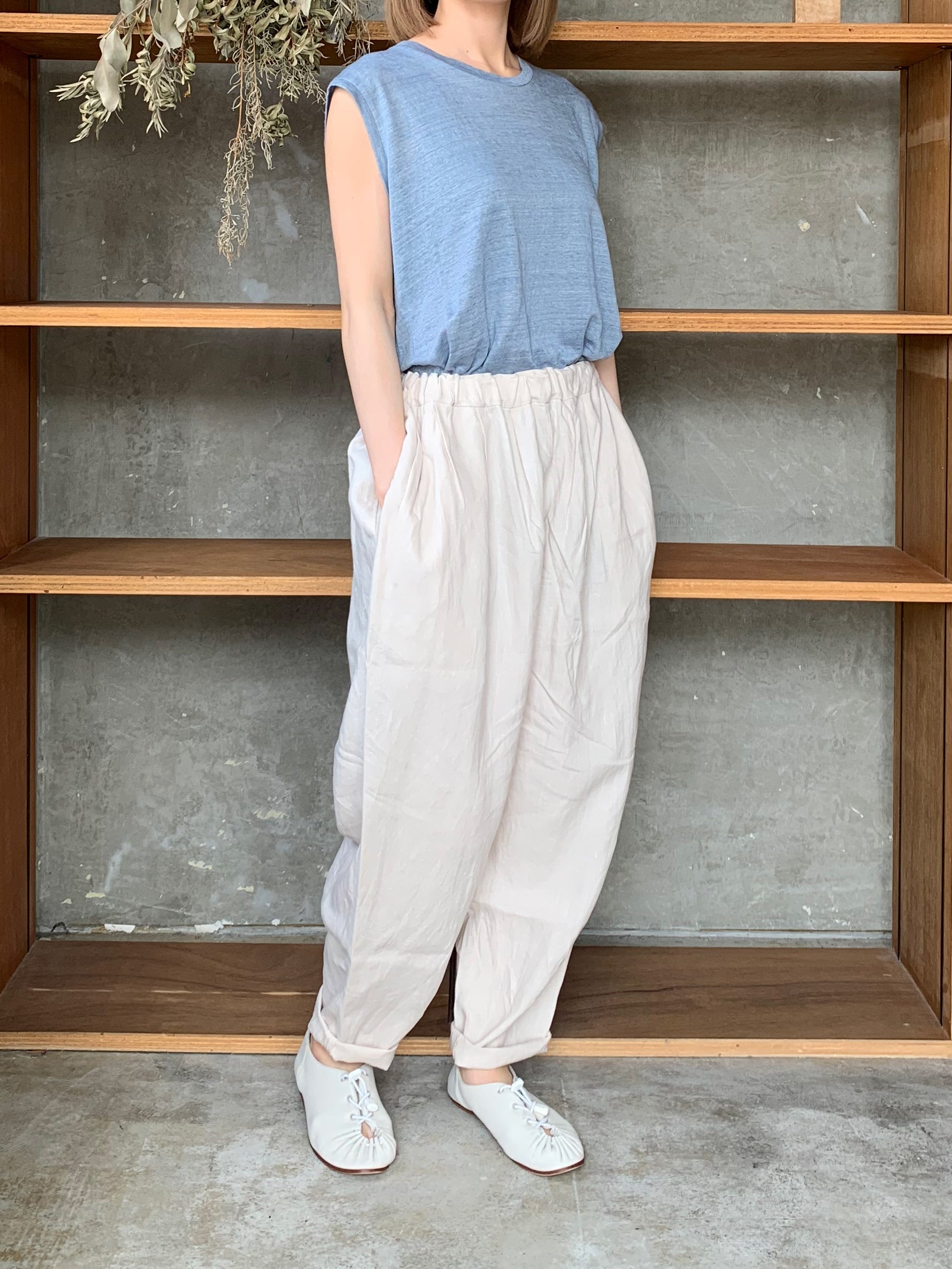 Re arrival!!　suzuki takayuki / linen tank top（frosty blue）