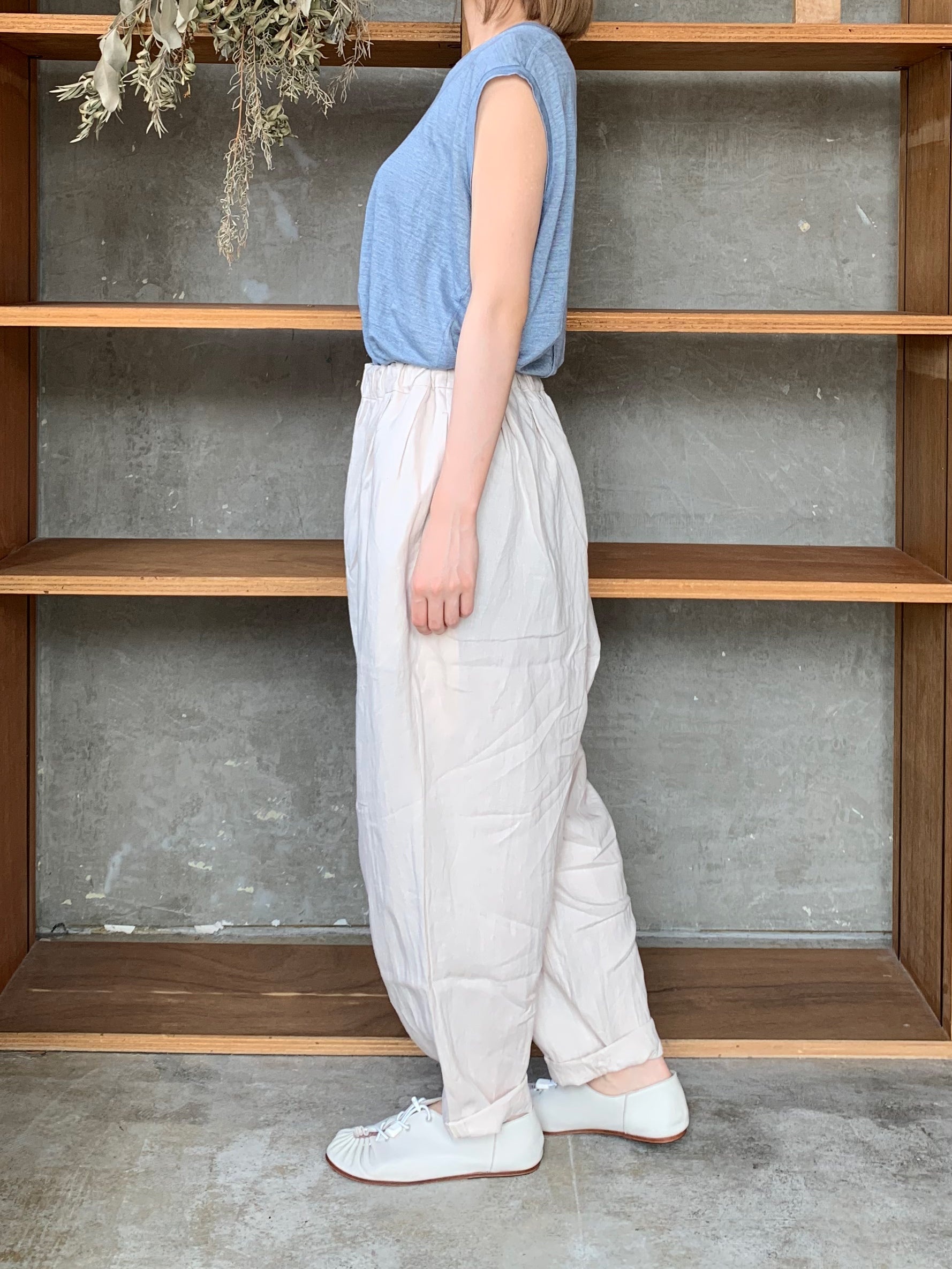 Re arrival!!　suzuki takayuki / linen tank top（frosty blue）