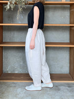 suzuki takayuki / linen tank top（black）