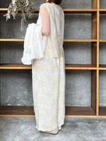 ROBE de PEAU / MARBLE PATTERN SLEEVELESS PULLOVER (SKIN MARBLE)