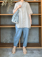 suzuki takayuki / round-collar shirt（beige）
