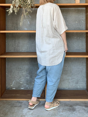 suzuki takayuki / round-collar shirt（beige）