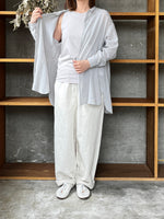 ROBE de PEAU / PETIT COL BLOUSE (LIGHT GRAY)