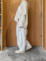 tumugu / ソフトコーデュロイ コクーンパンツ（IVORY）