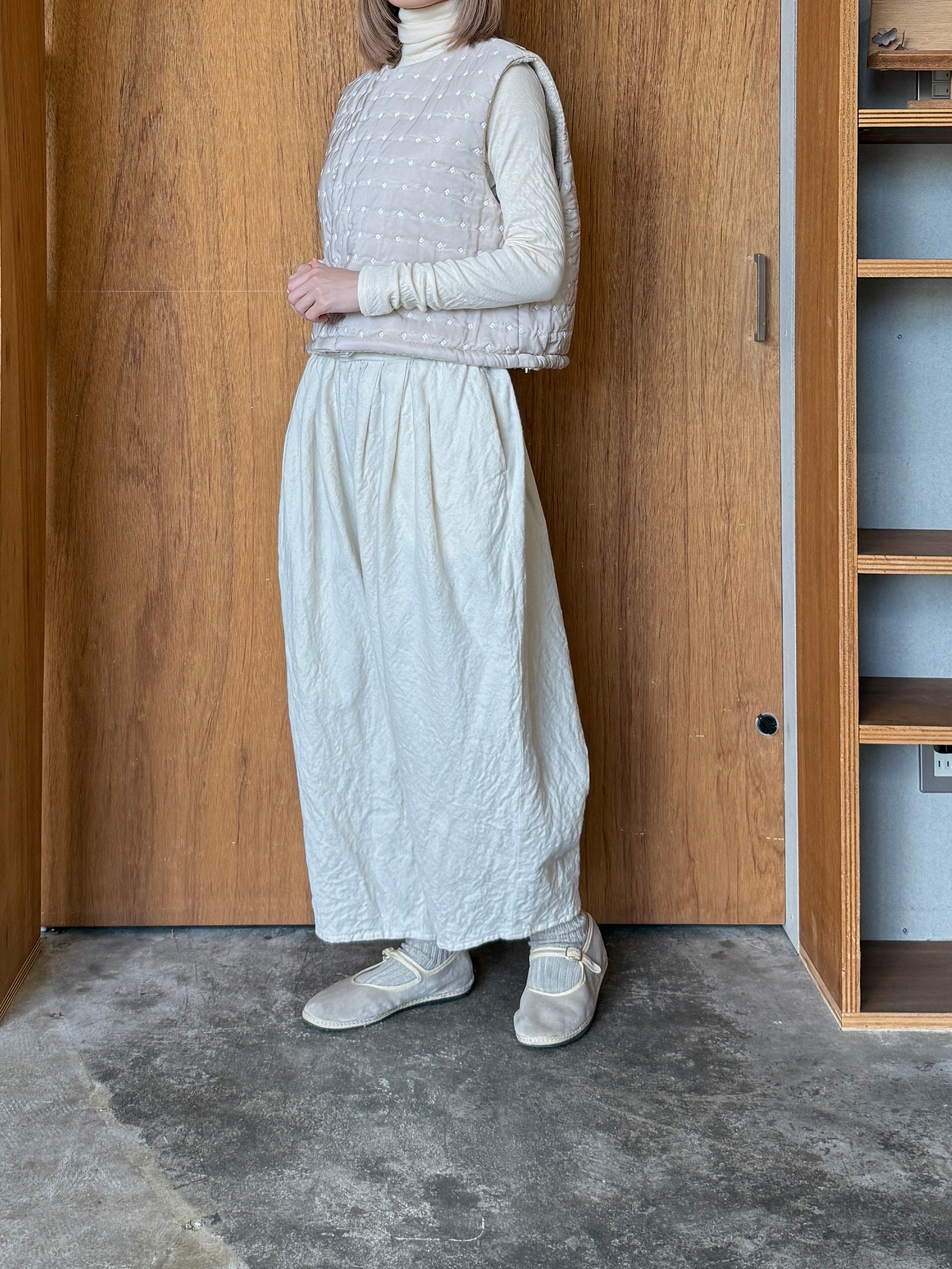 qiri / flower dot quilt JQ short reversible vest (ライトピンク)