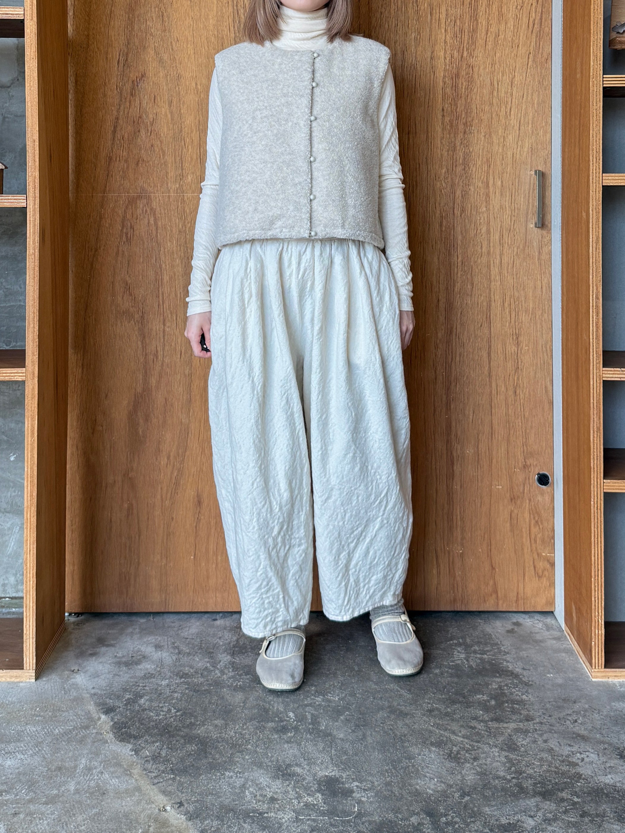 qiri / flower dot quilt JQ short reversible vest (ライトピンク)