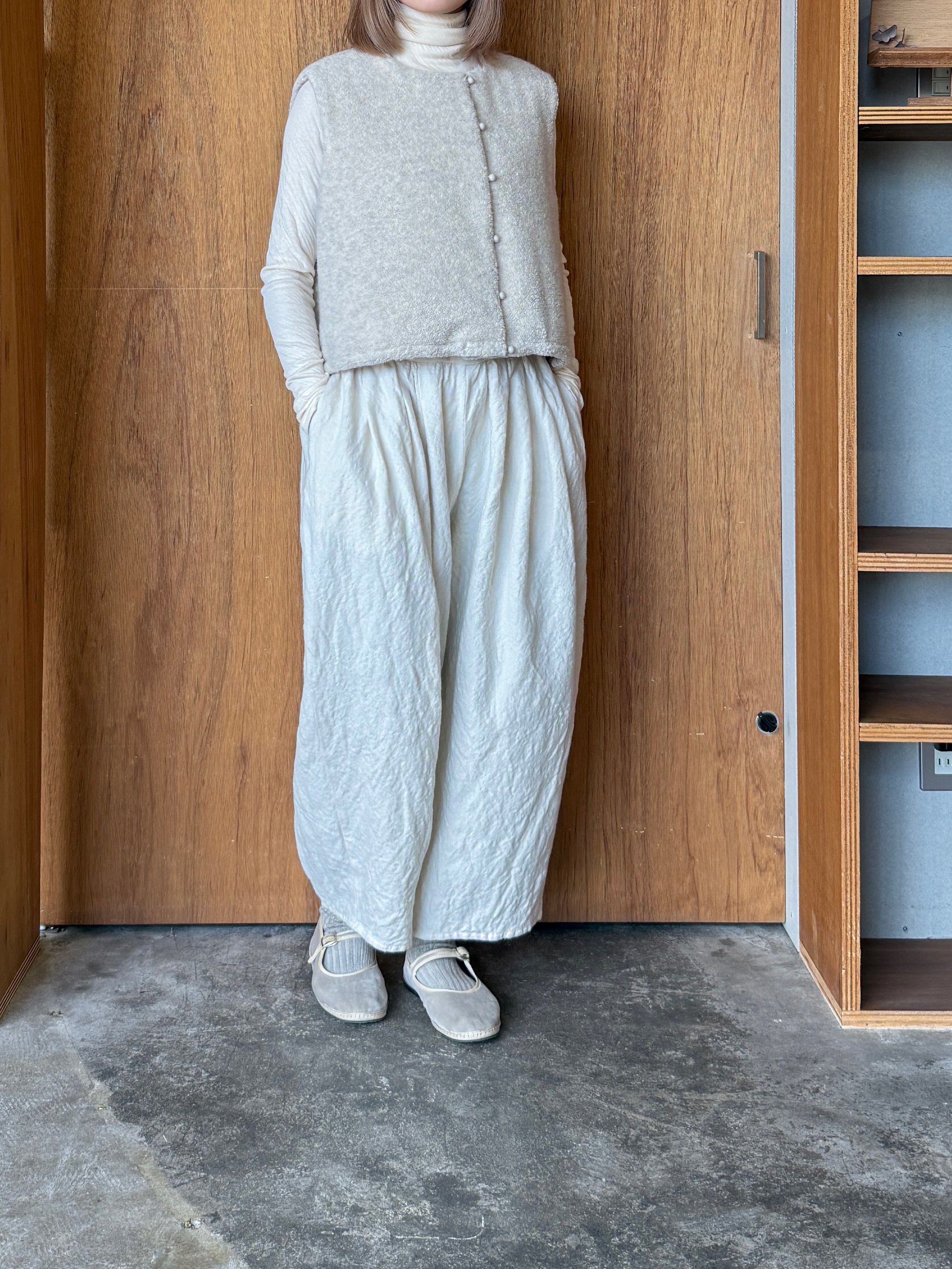 qiri / flower dot quilt JQ short reversible vest (ライトピンク)