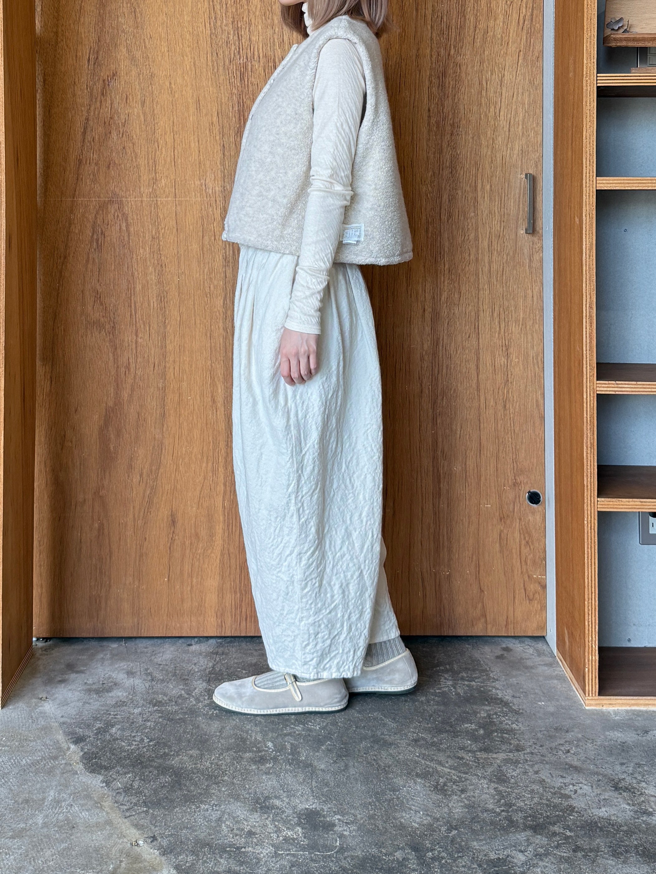 qiri / flower dot quilt JQ short reversible vest (ライトピンク)