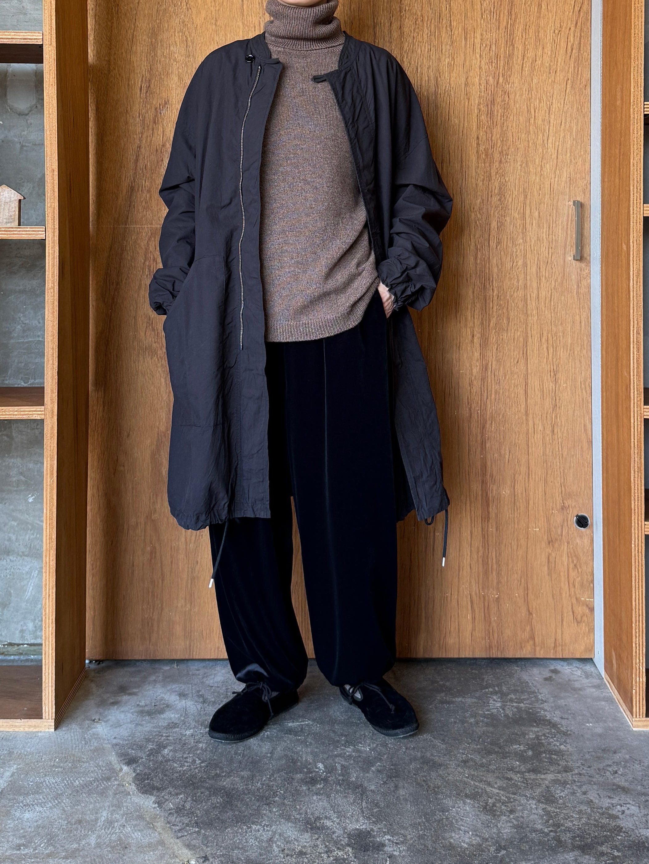 ROBE de PEAU / SNOW VELOUR PANTS (BLACK)