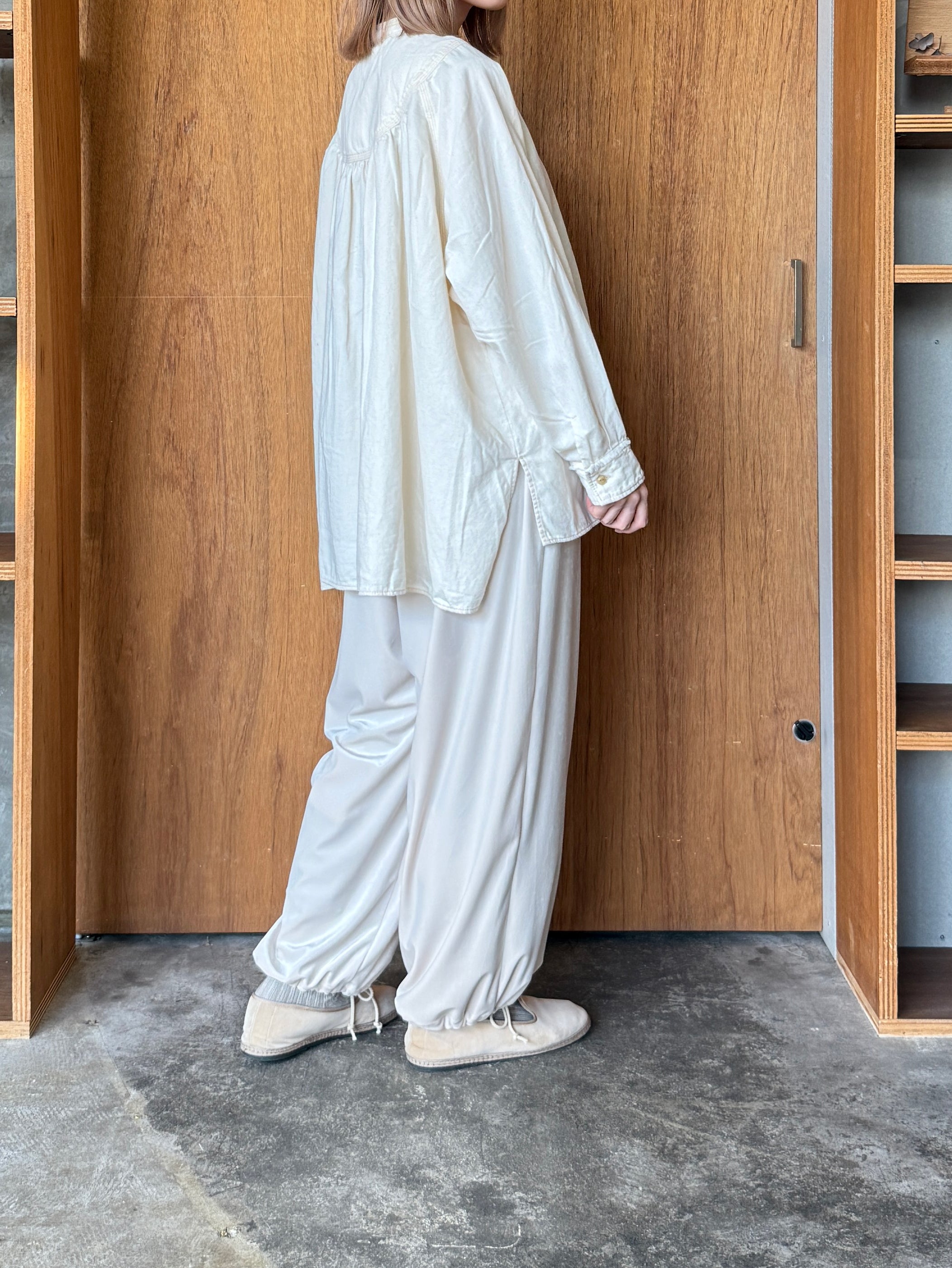 ROBE de PEAU / SNOW VELOUR PANTS (IVORY)