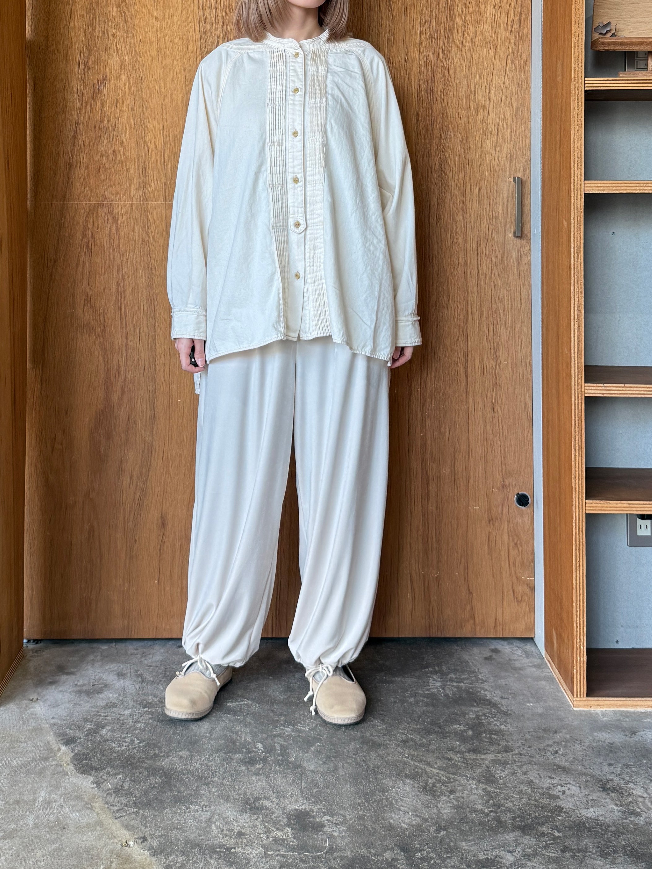 ROBE de PEAU / SNOW VELOUR PANTS (IVORY)