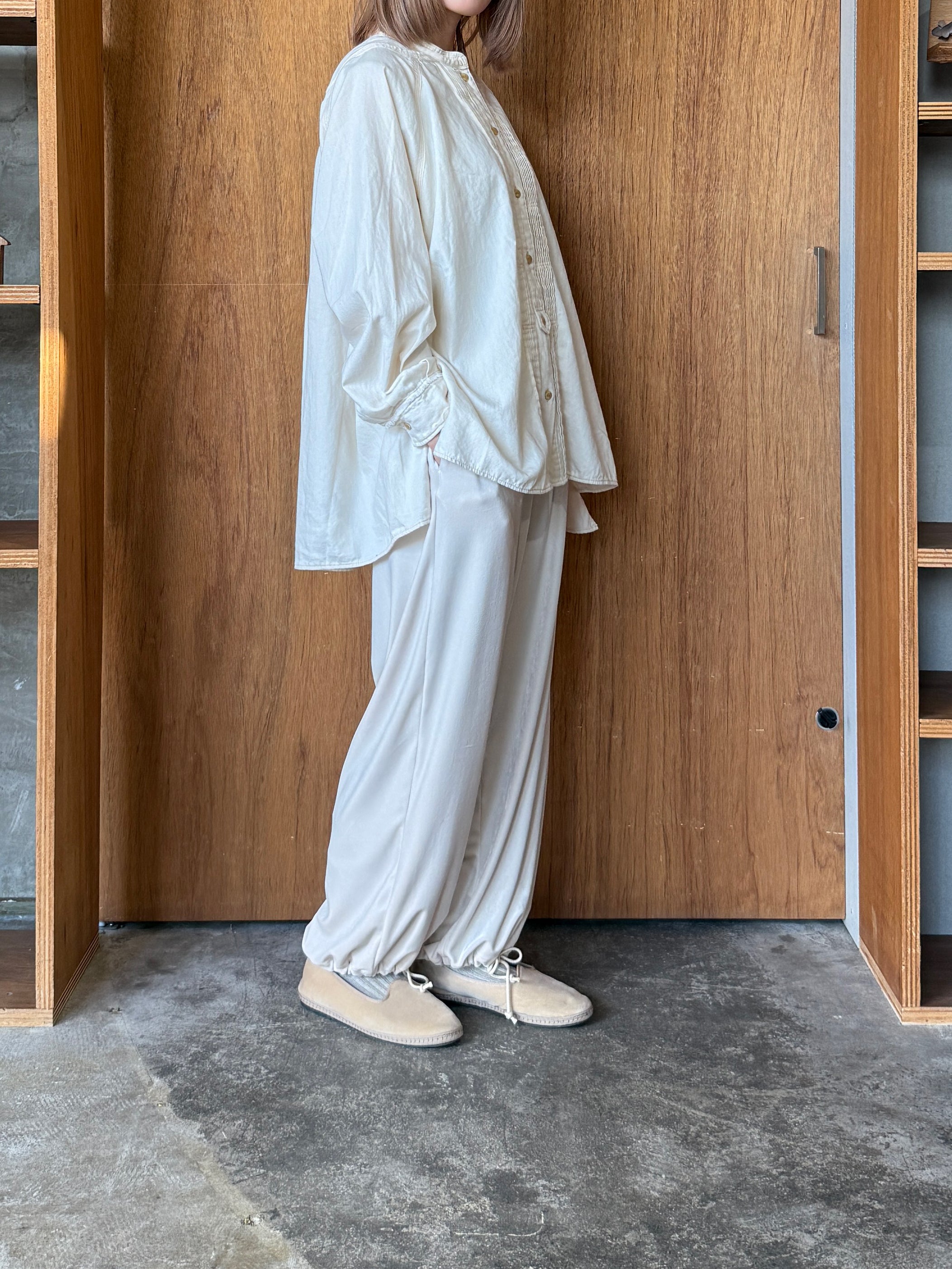 ROBE de PEAU / SNOW VELOUR PANTS (IVORY)